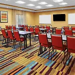 Fairfield Inn & Suites By Marriott Fresno Yosemite International Airport