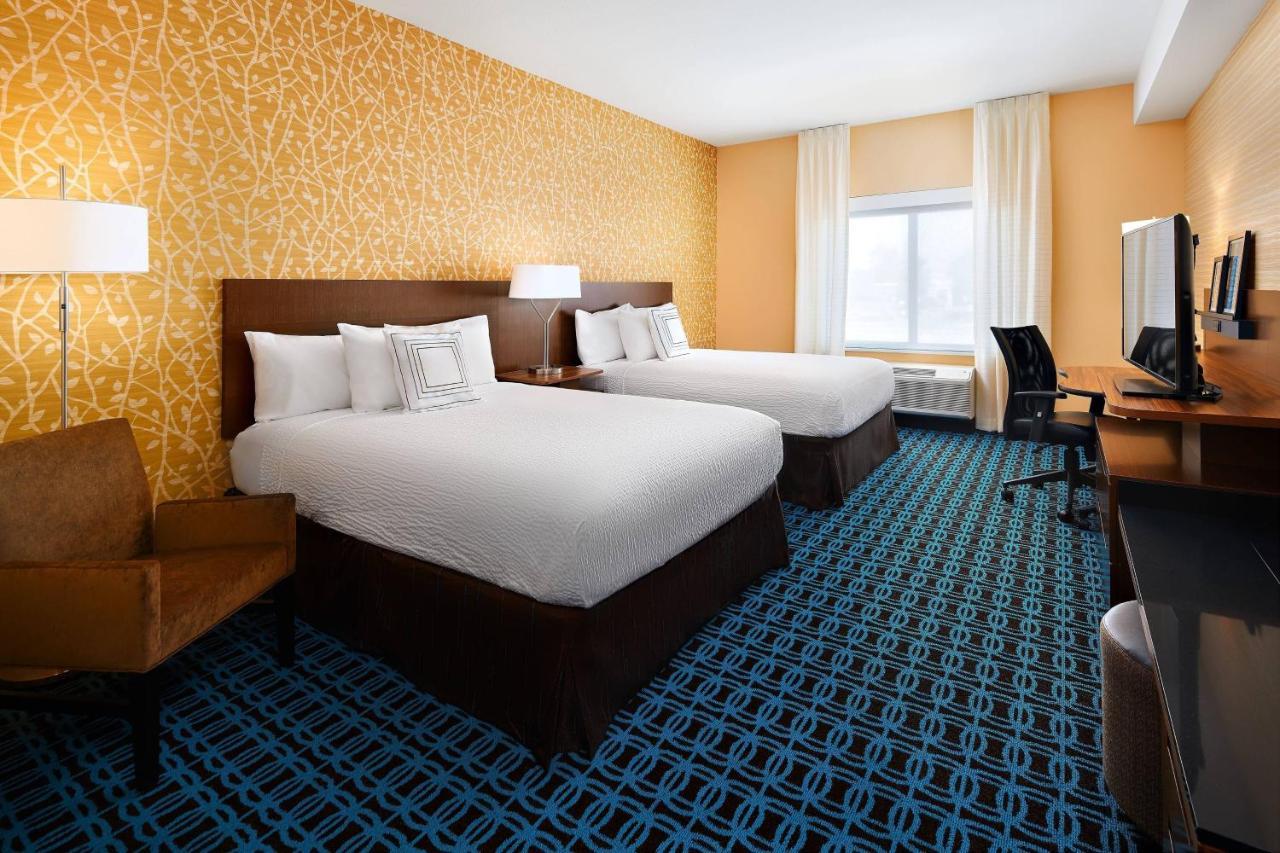 Fairfield & By Marriott Yosemite International Airport 3*